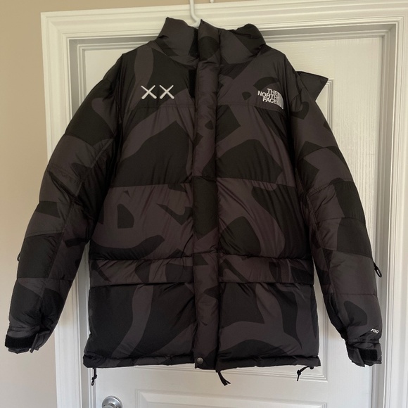 TNF X KAWS RETRO 1994 HIMALAYAN PARKA - Picture 1 of 2